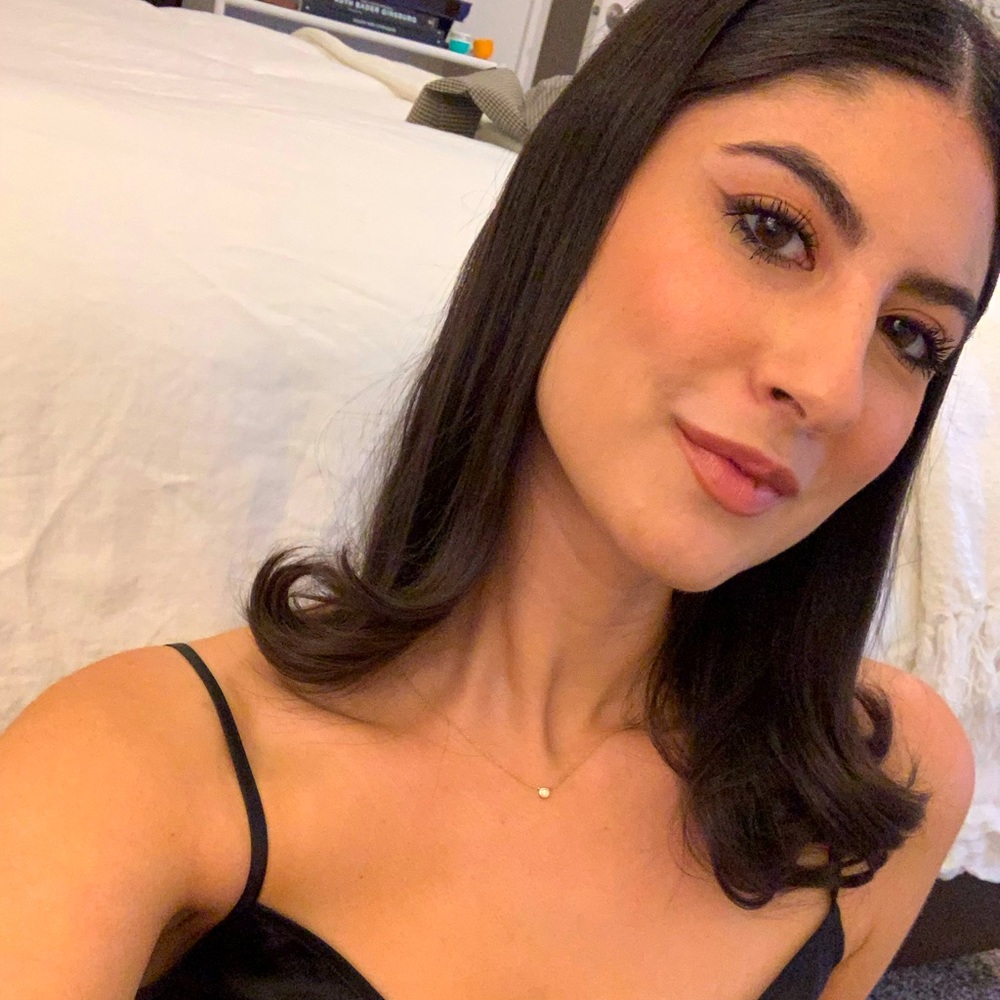 Meet your Posher, Maria